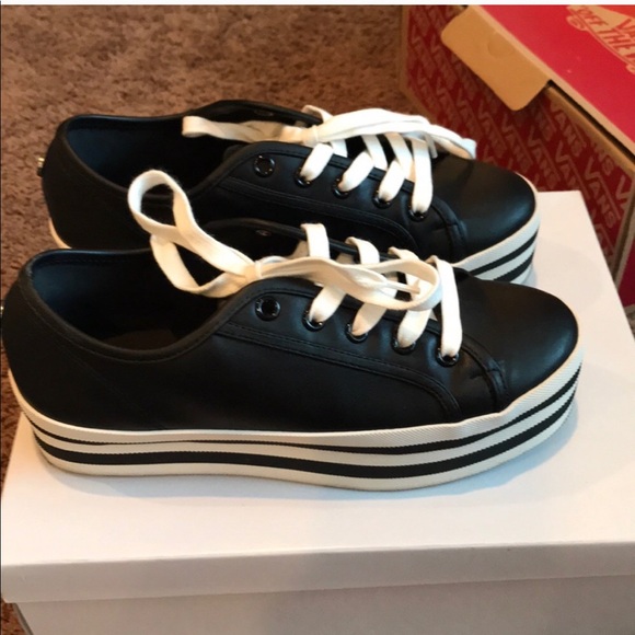 Steve Madden Platform Shoes - Picture 2 of 3